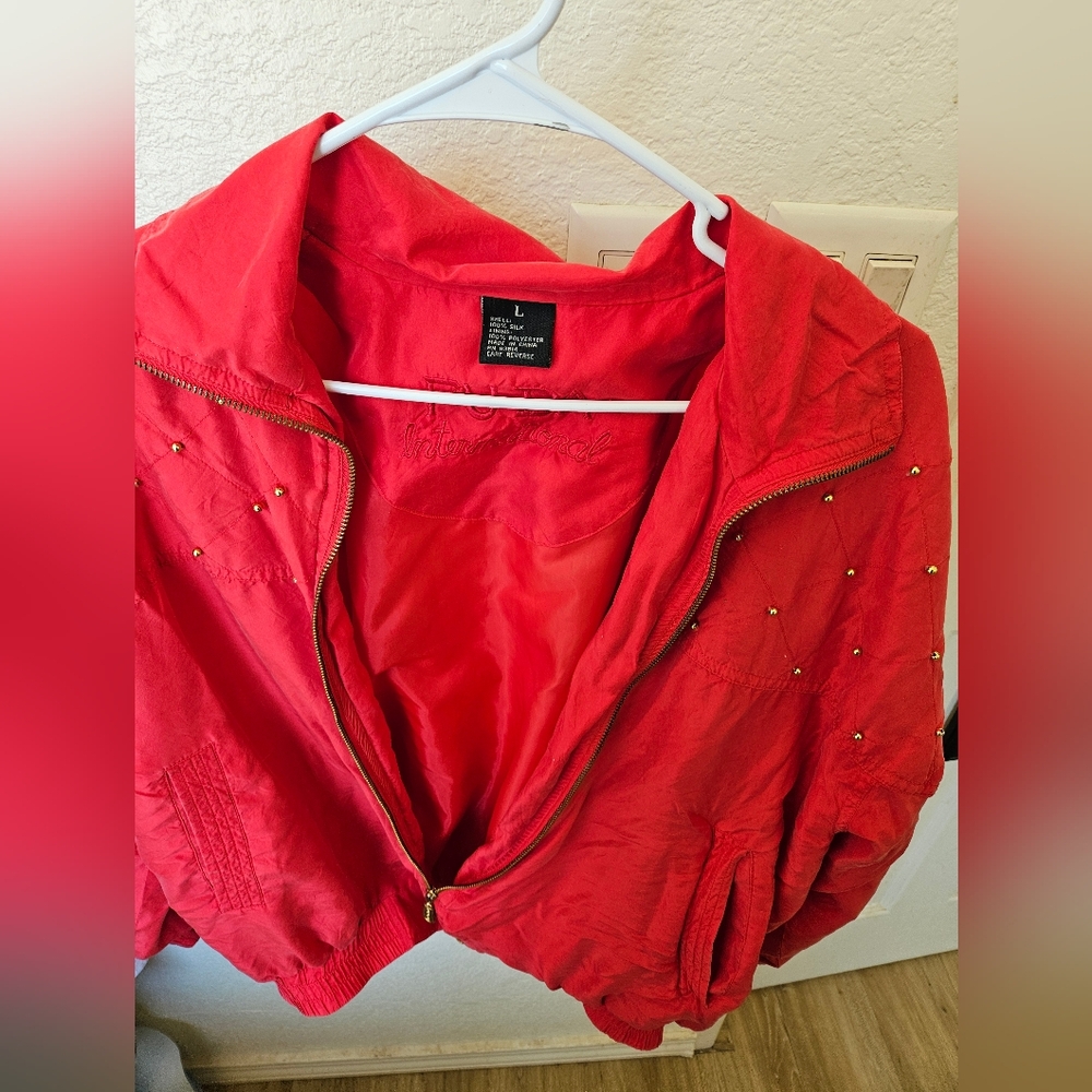 FUDA INTERNATIONAL red 80s Style Woman's 100 Silk Shell Size L